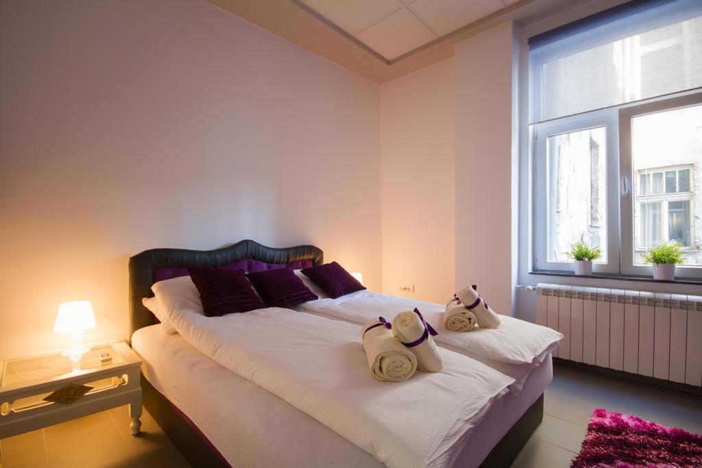 Apartment Vukanja Belgrad Oda fotoğraf